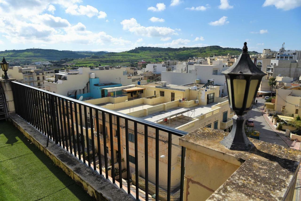 Red Malta - The Bijou Penthouse Lägenhet St. Paul's Bay Exteriör bild